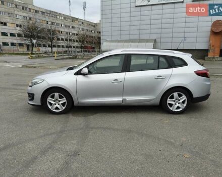 Сірий Рено Меган, об'ємом двигуна 1.5 л та пробігом 235 тис. км за 8899 $, фото 3 на Automoto.ua