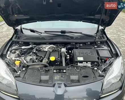 Серый Рено Меган, объемом двигателя 1.46 л и пробегом 230 тыс. км за 7470 $, фото 88 на Automoto.ua