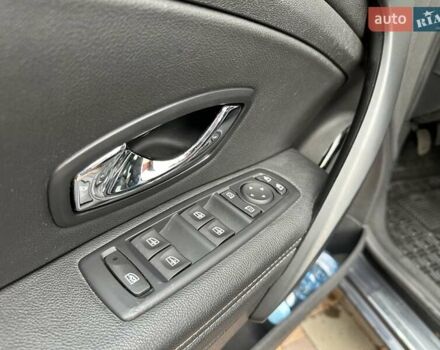 Сірий Рено Меган, об'ємом двигуна 1.5 л та пробігом 258 тис. км за 8500 $, фото 17 на Automoto.ua