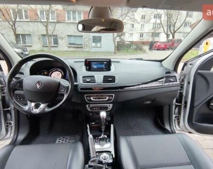 Серый Рено Меган, объемом двигателя 1.5 л и пробегом 264 тыс. км за 7200 $, фото 17 на Automoto.ua
