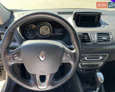 Серый Рено Меган, объемом двигателя 1.46 л и пробегом 230 тыс. км за 8000 $, фото 7 на Automoto.ua