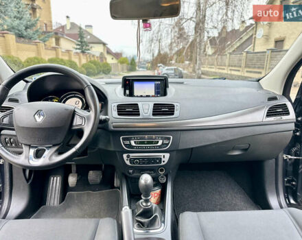 Сірий Рено Меган, об'ємом двигуна 1.5 л та пробігом 255 тис. км за 7700 $, фото 16 на Automoto.ua