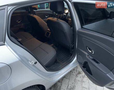 Серый Рено Меган, объемом двигателя 1.46 л и пробегом 260 тыс. км за 8500 $, фото 9 на Automoto.ua