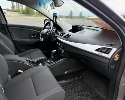 Серый Рено Меган, объемом двигателя 1.5 л и пробегом 193 тыс. км за 7900 $, фото 14 на Automoto.ua