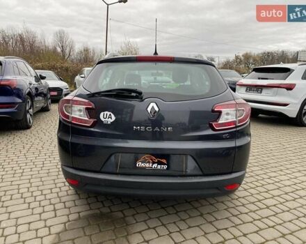 Серый Рено Меган, объемом двигателя 1.46 л и пробегом 281 тыс. км за 7800 $, фото 4 на Automoto.ua