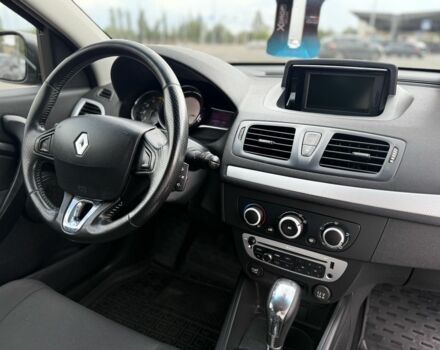 Серый Рено Меган, объемом двигателя 1.5 л и пробегом 193 тыс. км за 7900 $, фото 15 на Automoto.ua