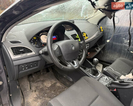Серый Рено Меган, объемом двигателя 1.5 л и пробегом 249 тыс. км за 3200 $, фото 7 на Automoto.ua