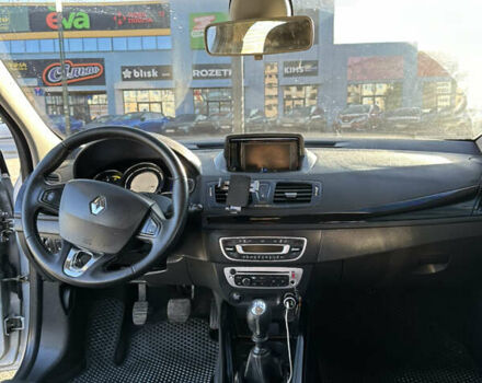 Серый Рено Меган, объемом двигателя 1.46 л и пробегом 261 тыс. км за 9100 $, фото 12 на Automoto.ua