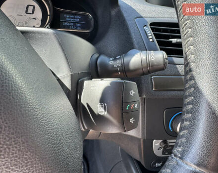 Сірий Рено Меган, об'ємом двигуна 1.46 л та пробігом 265 тис. км за 7200 $, фото 23 на Automoto.ua