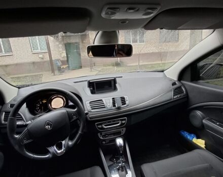 Сірий Рено Меган, об'ємом двигуна 1.5 л та пробігом 240 тис. км за 8500 $, фото 6 на Automoto.ua