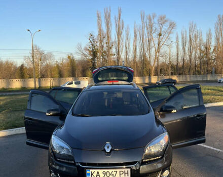 Серый Рено Меган, объемом двигателя 1.46 л и пробегом 230 тыс. км за 10000 $, фото 8 на Automoto.ua