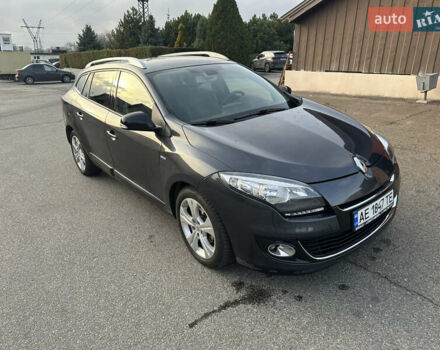 Сірий Рено Меган, об'ємом двигуна 1.6 л та пробігом 262 тис. км за 8200 $, фото 4 на Automoto.ua