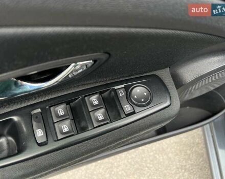 Серый Рено Меган, объемом двигателя 1.5 л и пробегом 270 тыс. км за 7500 $, фото 14 на Automoto.ua