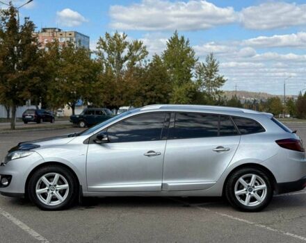 Серый Рено Меган, объемом двигателя 1.6 л и пробегом 233 тыс. км за 7700 $, фото 4 на Automoto.ua