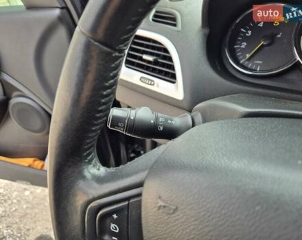 Серый Рено Меган, объемом двигателя 1.5 л и пробегом 302 тыс. км за 7150 $, фото 16 на Automoto.ua