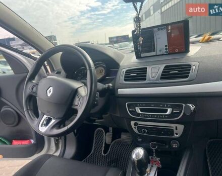 Сірий Рено Меган, об'ємом двигуна 1.5 л та пробігом 240 тис. км за 8490 $, фото 33 на Automoto.ua
