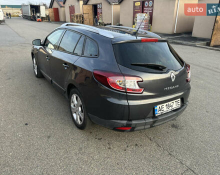 Сірий Рено Меган, об'ємом двигуна 1.6 л та пробігом 262 тис. км за 8200 $, фото 6 на Automoto.ua