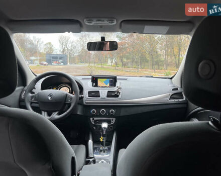 Сірий Рено Меган, об'ємом двигуна 1.46 л та пробігом 273 тис. км за 7450 $, фото 19 на Automoto.ua