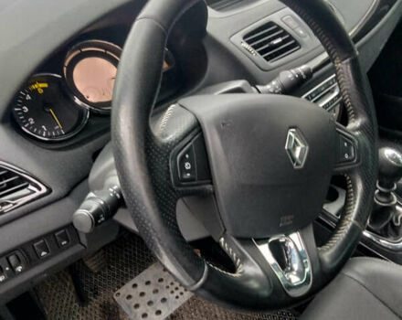 Сірий Рено Меган, об'ємом двигуна 1.46 л та пробігом 230 тис. км за 7900 $, фото 5 на Automoto.ua