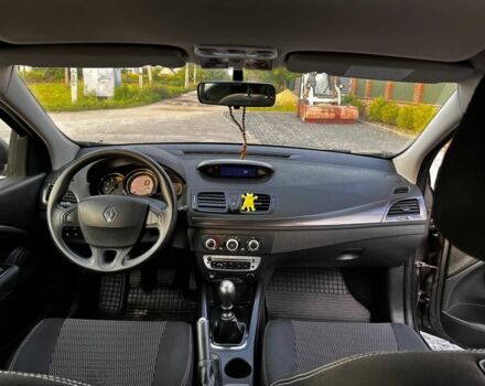 Сірий Рено Меган, об'ємом двигуна 1.5 л та пробігом 280 тис. км за 6700 $, фото 6 на Automoto.ua