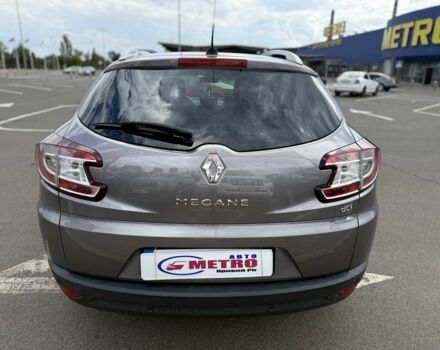 Серый Рено Меган, объемом двигателя 1.5 л и пробегом 193 тыс. км за 7900 $, фото 5 на Automoto.ua