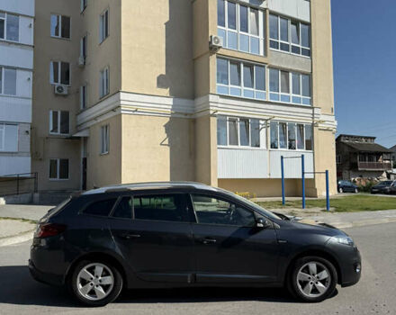 Сірий Рено Меган, об'ємом двигуна 1.5 л та пробігом 282 тис. км за 6450 $, фото 4 на Automoto.ua