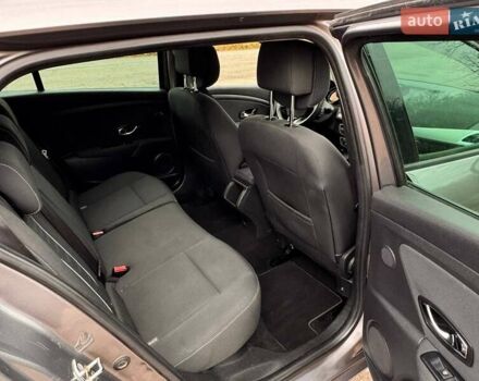 Сірий Рено Меган, об'ємом двигуна 1.46 л та пробігом 279 тис. км за 7450 $, фото 8 на Automoto.ua