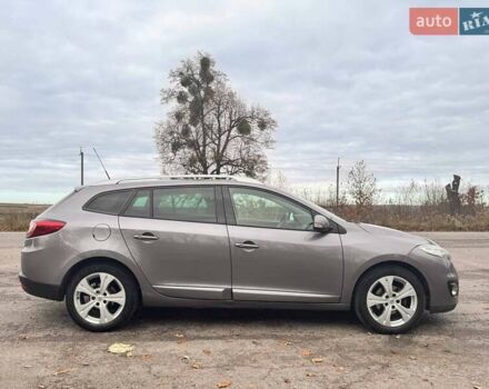 Сірий Рено Меган, об'ємом двигуна 1.46 л та пробігом 279 тис. км за 7450 $, фото 4 на Automoto.ua