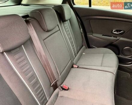 Сірий Рено Меган, об'ємом двигуна 1.46 л та пробігом 279 тис. км за 7450 $, фото 9 на Automoto.ua