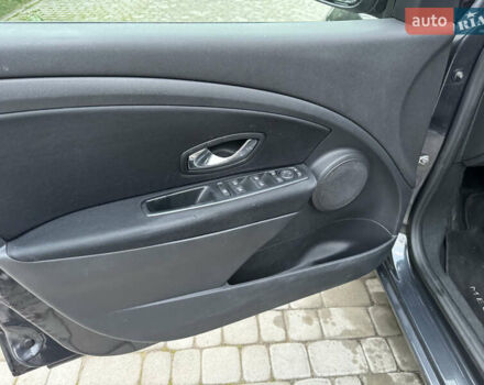 Серый Рено Меган, объемом двигателя 1.46 л и пробегом 285 тыс. км за 7400 $, фото 15 на Automoto.ua