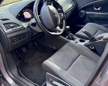 Сірий Рено Меган, об'ємом двигуна 1.46 л та пробігом 254 тис. км за 8900 $, фото 13 на Automoto.ua