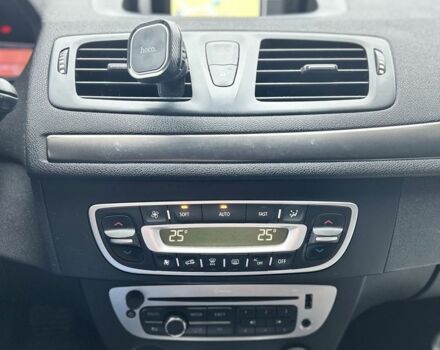 Сірий Рено Меган, об'ємом двигуна 1.5 л та пробігом 320 тис. км за 8300 $, фото 10 на Automoto.ua