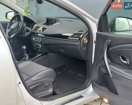 Серый Рено Меган, объемом двигателя 1.6 л и пробегом 197 тыс. км за 7699 $, фото 26 на Automoto.ua