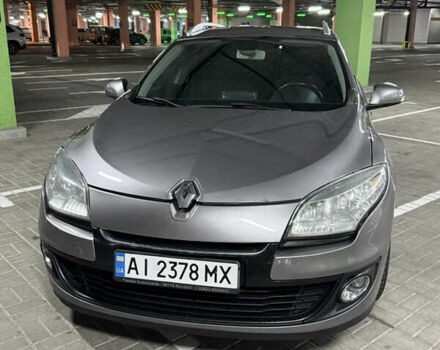 Серый Рено Меган, объемом двигателя 1.46 л и пробегом 289 тыс. км за 7800 $, фото 1 на Automoto.ua