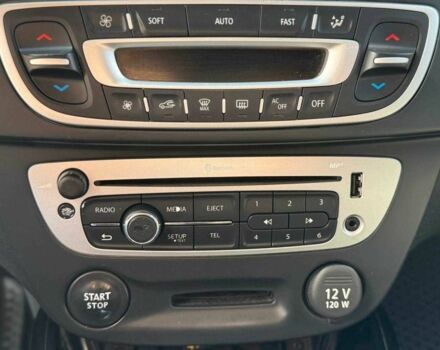 Серый Рено Меган, объемом двигателя 1.6 л и пробегом 233 тыс. км за 7700 $, фото 15 на Automoto.ua