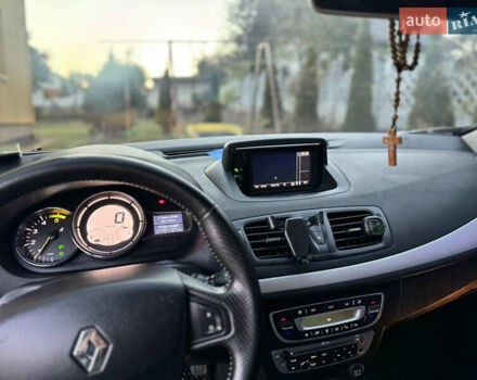 Серый Рено Меган, объемом двигателя 1.46 л и пробегом 228 тыс. км за 9200 $, фото 25 на Automoto.ua