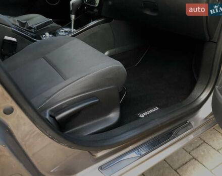 Серый Рено Меган, объемом двигателя 1.5 л и пробегом 256 тыс. км за 8350 $, фото 78 на Automoto.ua