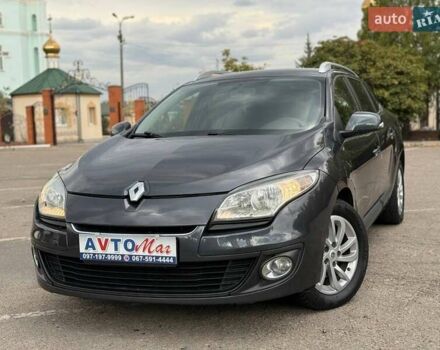 Серый Рено Меган, объемом двигателя 1.46 л и пробегом 253 тыс. км за 6400 $, фото 1 на Automoto.ua