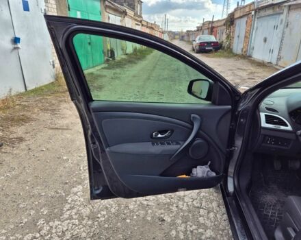 Сірий Рено Меган, об'ємом двигуна 1.5 л та пробігом 303 тис. км за 7150 $, фото 19 на Automoto.ua