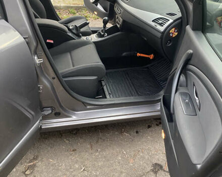 Серый Рено Меган, объемом двигателя 1.5 л и пробегом 222 тыс. км за 7750 $, фото 15 на Automoto.ua