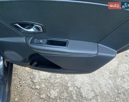 Серый Рено Меган, объемом двигателя 1.5 л и пробегом 194 тыс. км за 8850 $, фото 152 на Automoto.ua