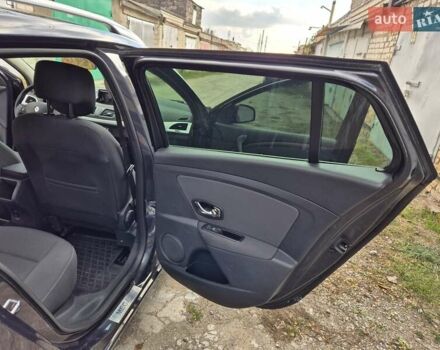 Серый Рено Меган, объемом двигателя 1.5 л и пробегом 302 тыс. км за 7150 $, фото 29 на Automoto.ua