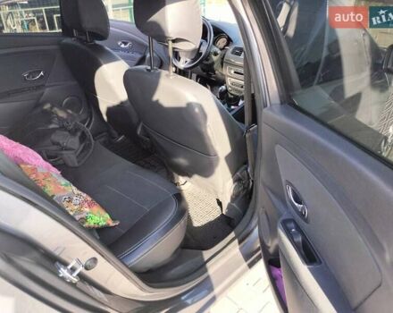 Сірий Рено Меган, об'ємом двигуна 1.5 л та пробігом 251 тис. км за 8300 $, фото 5 на Automoto.ua