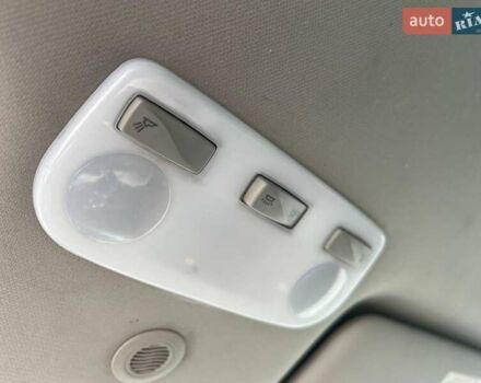 Сірий Рено Меган, об'ємом двигуна 1.5 л та пробігом 240 тис. км за 8490 $, фото 26 на Automoto.ua