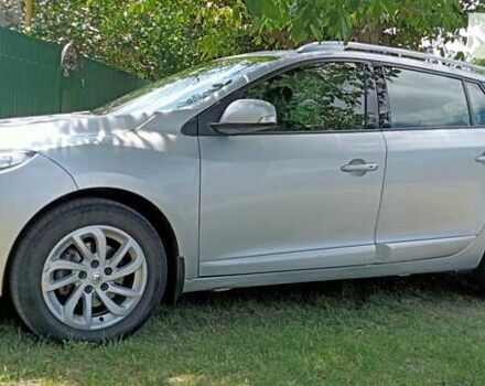 Сірий Рено Меган, об'ємом двигуна 1.46 л та пробігом 365 тис. км за 8300 $, фото 3 на Automoto.ua