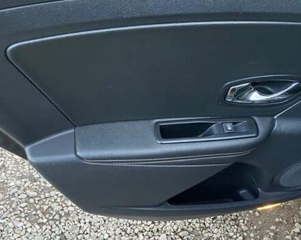 Серый Рено Меган, объемом двигателя 1.5 л и пробегом 194 тыс. км за 8850 $, фото 130 на Automoto.ua