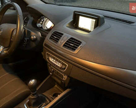 Серый Рено Меган, объемом двигателя 1.5 л и пробегом 199 тыс. км за 7999 $, фото 13 на Automoto.ua