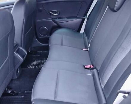 Сірий Рено Меган, об'ємом двигуна 1.46 л та пробігом 270 тис. км за 9100 $, фото 11 на Automoto.ua