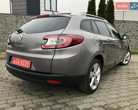 Серый Рено Меган, объемом двигателя 1.5 л и пробегом 256 тыс. км за 8350 $, фото 20 на Automoto.ua