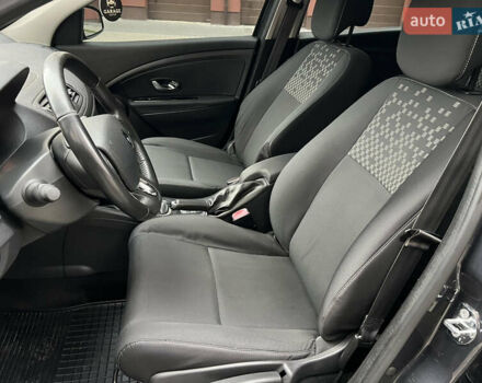 Серый Рено Меган, объемом двигателя 1.5 л и пробегом 203 тыс. км за 7700 $, фото 32 на Automoto.ua